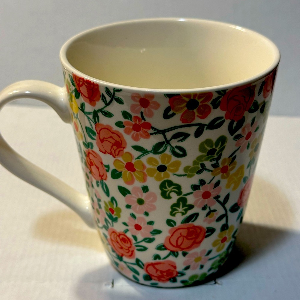 Cath Kidston Stanley Mug Beefeater Royal British King’s Guards UK - Cream